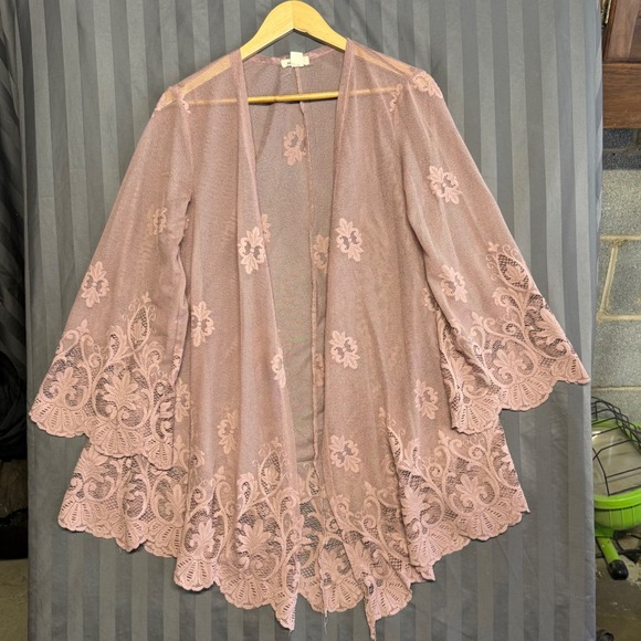 Paper Tee Women's Lace Kimono Cardigan Pink Floral Embroidered Open Front Large - Picture 2 of 7